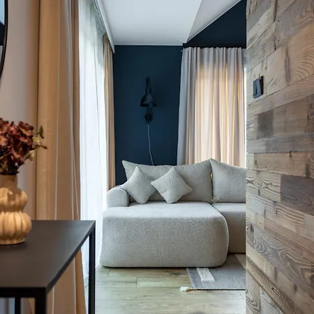 Obroncow Pokoju 14 Szklarska Poręba